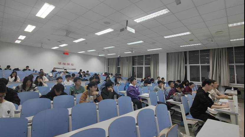 68314912BBECE3DE5CA90AA8C92EB131